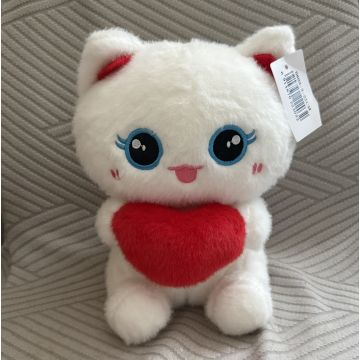 Игрушка Киса с сердечком 22 см