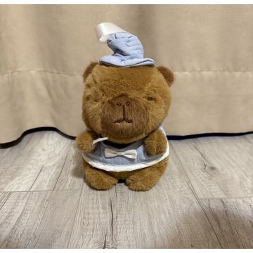 Игрушка Капибара в костюмчике 25 см.